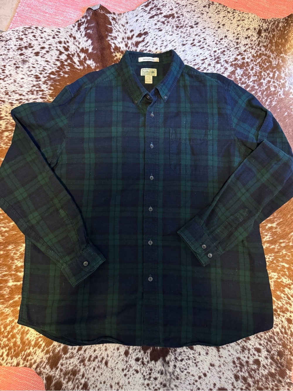 L.L. Bean Men's Green & Navy Plaid Button-Down Shirt